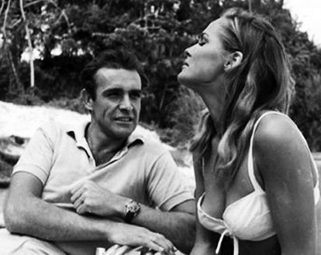 dn dr no foto laughing waters sean connery ursula andress rolex submariner AA 04 01a